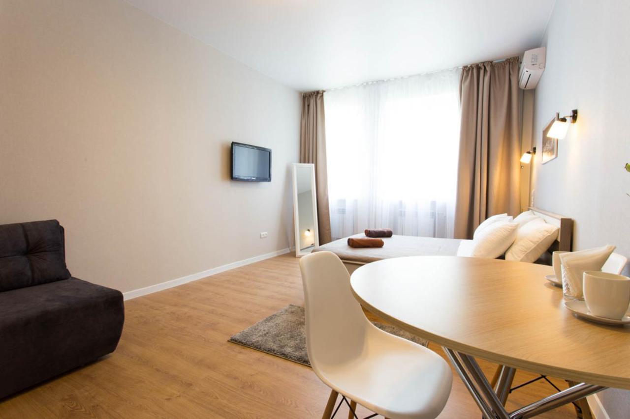 Modern Studio, Metro Yaroslava Mudroho And Universytet - Chernyshevska Str 95-2 카리프 외부 사진